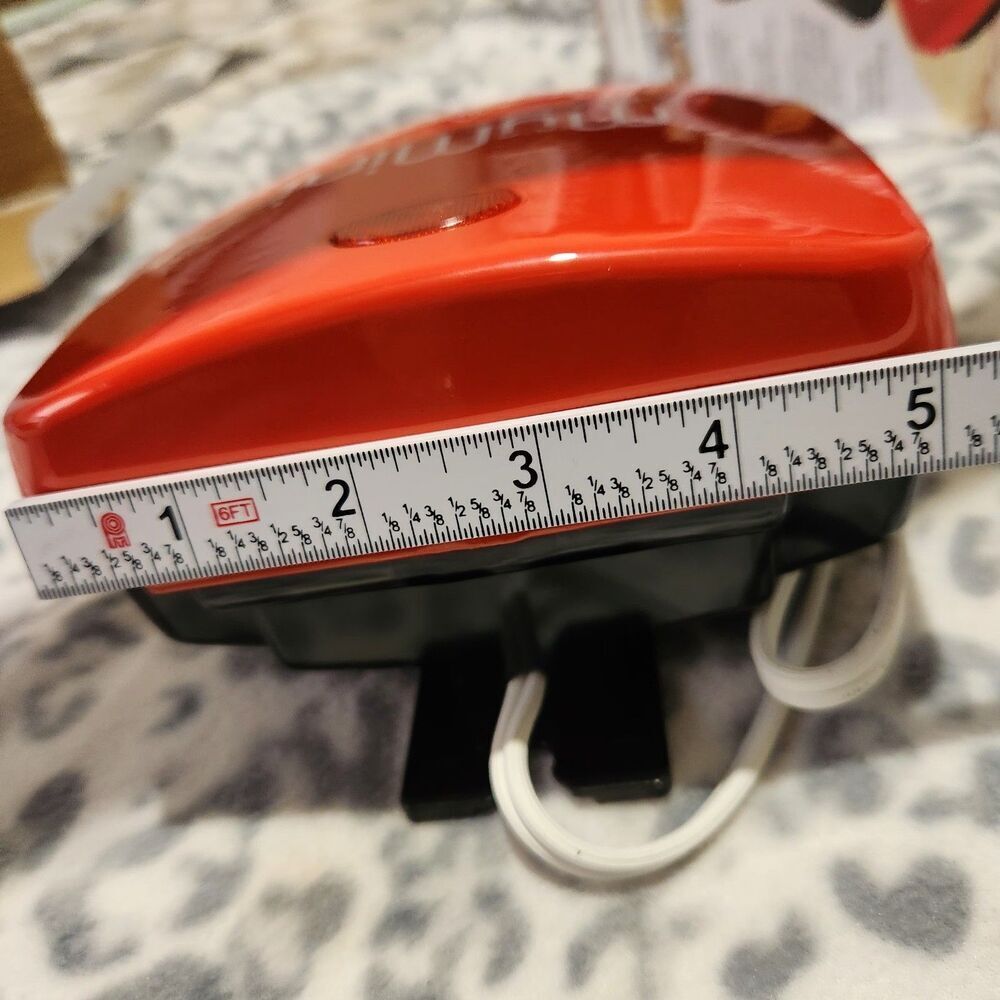 Sandwich Maker Small Red 8x5 Compact - Picture 4 of 12